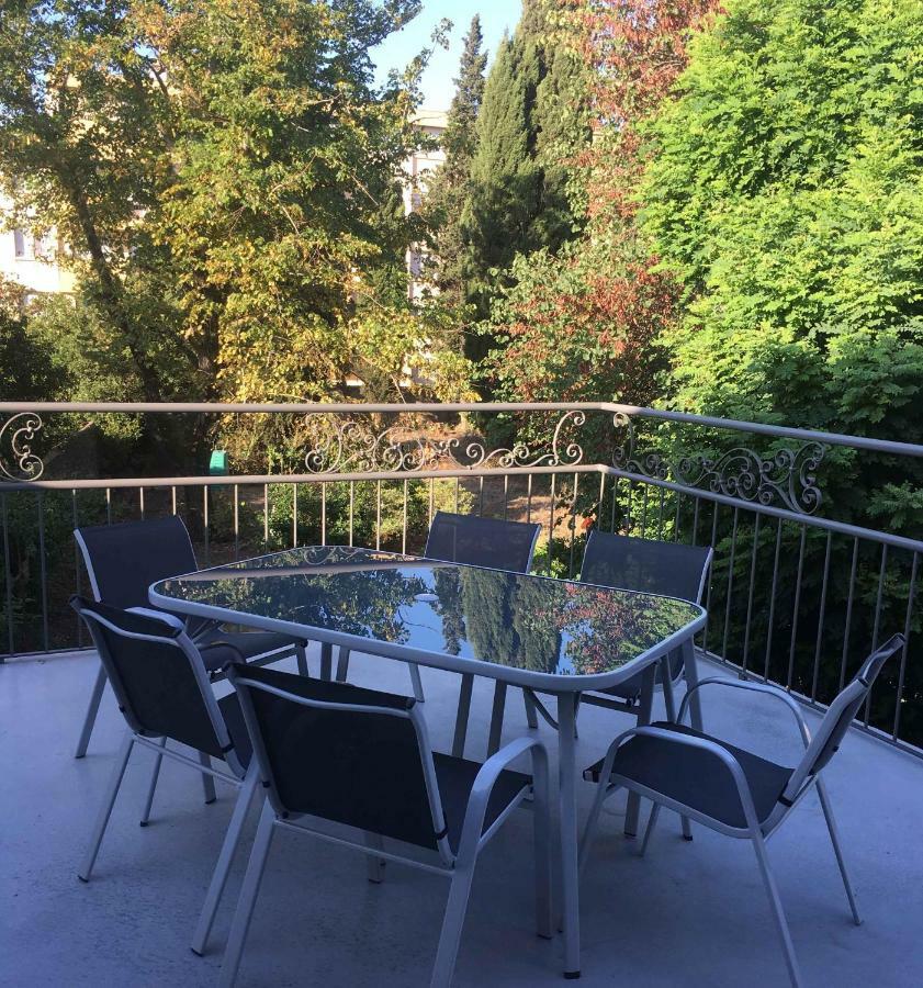 Art Home Bnb Carcassonne Bagian luar foto